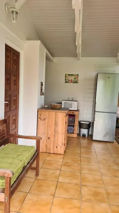 Holiday home Grand Bungalow Avec Piscine Et Vue Mer Bouillante